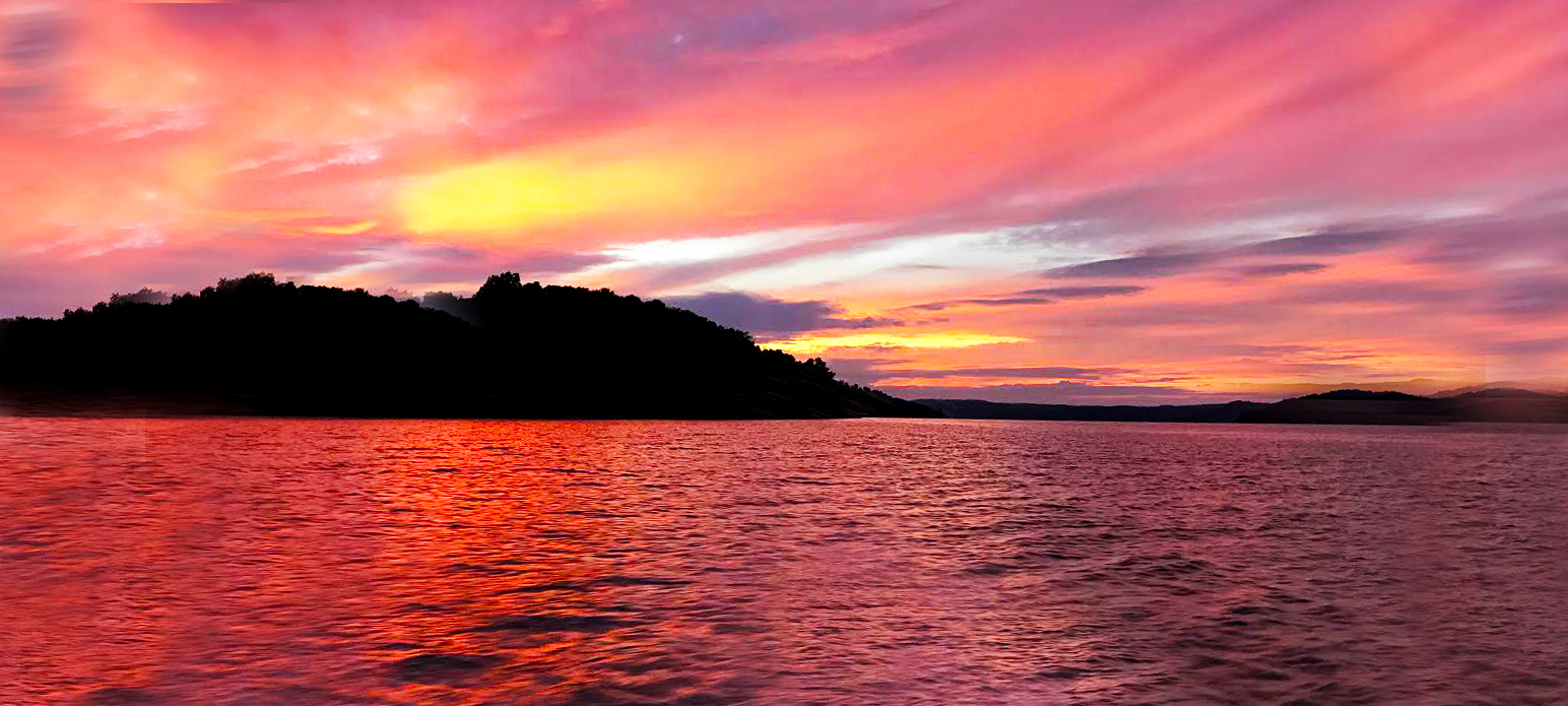 SUNSET VIEW BULL SHOALS LAKE